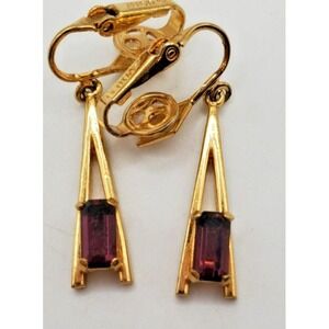 Avon Dangle Clip Earrings Plaza IV‎ Collection GoldTone Purple Crystal  Vintage